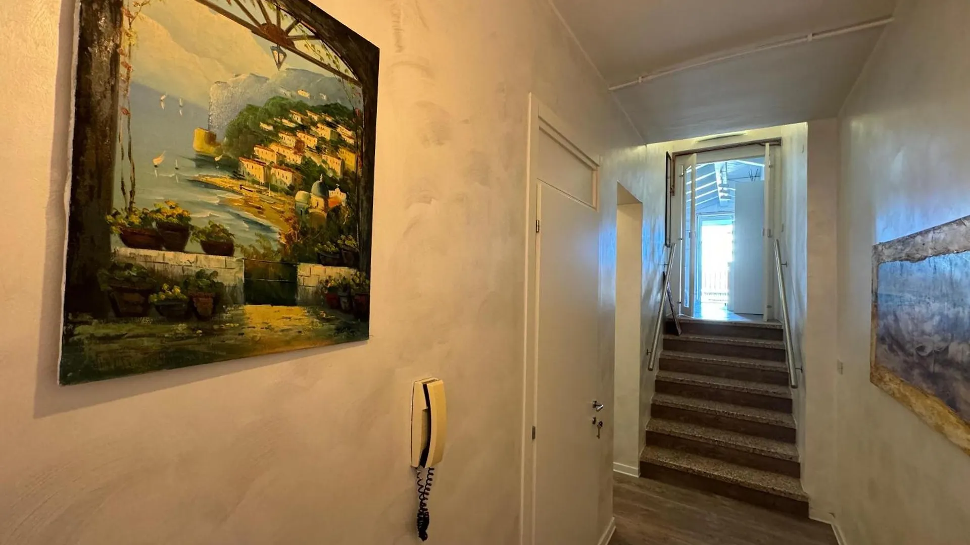 דירות לידו די ג'סולו App4Rent - Mansarda Milano איטליה