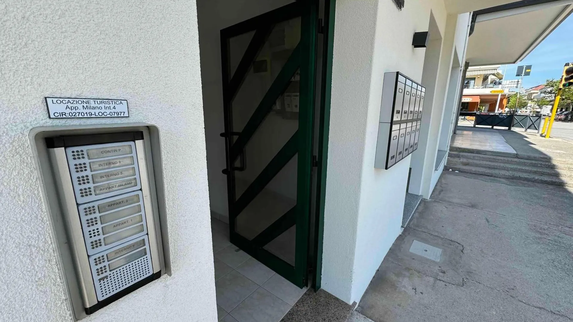 דירות לידו די ג'סולו App4Rent - Mansarda Milano